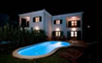 8 person villa with sea view, and private facilities (bath and shower)
